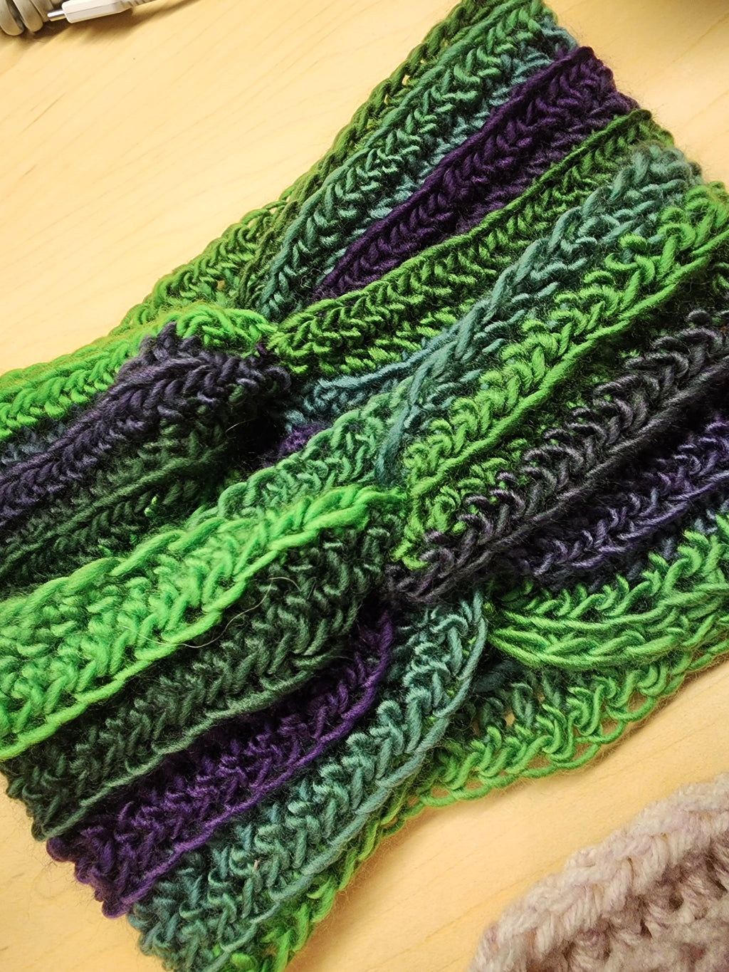 Twisted headbands